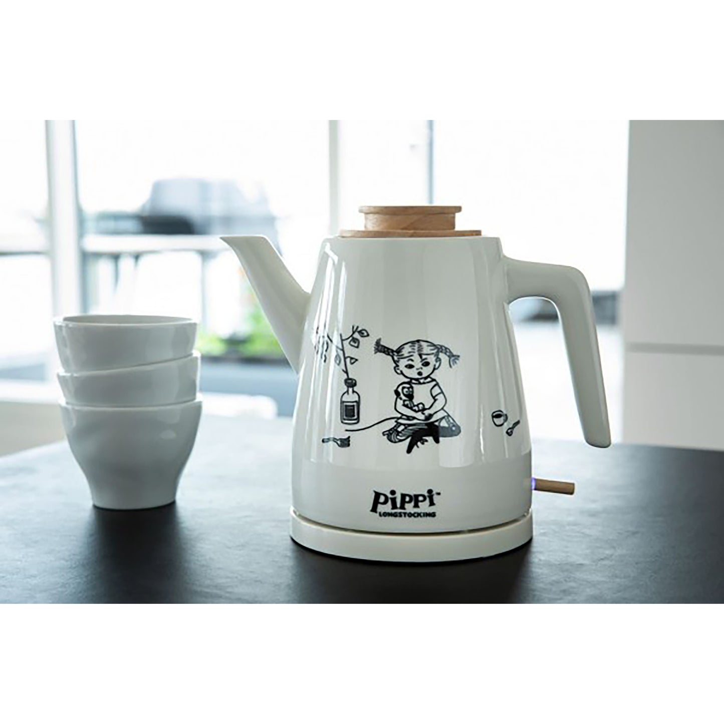 Pippi 20130003 - Pippi Longstocking ceramic kettle - 1.2 litres - Pippi and Mr Nilsson Design